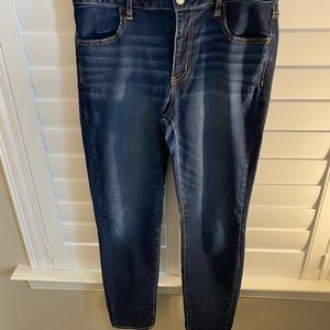 American Eagle Medium Dark Wash High Waisted Jeans